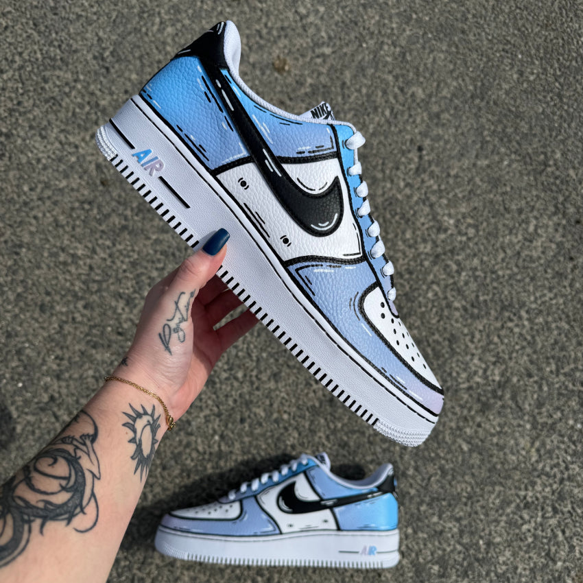 Nike Air Force 1 custom Cartoon avec dégradé bleu-violet peint à la main – personnalisable, chaussure droite