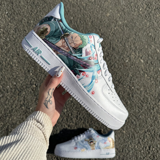Nike Air Force 1 personalizada – Zoro x Luffy Gear 5 con efectos dinámicos – pintura inspirada en One Piece